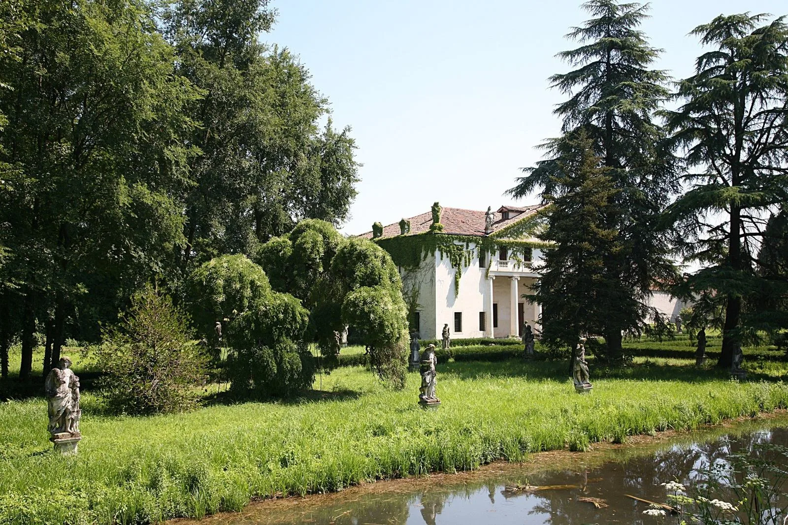 Palladian country house architecture