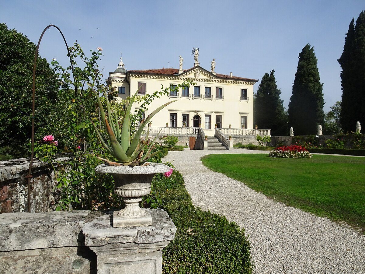 Historic gardens in Vicenza